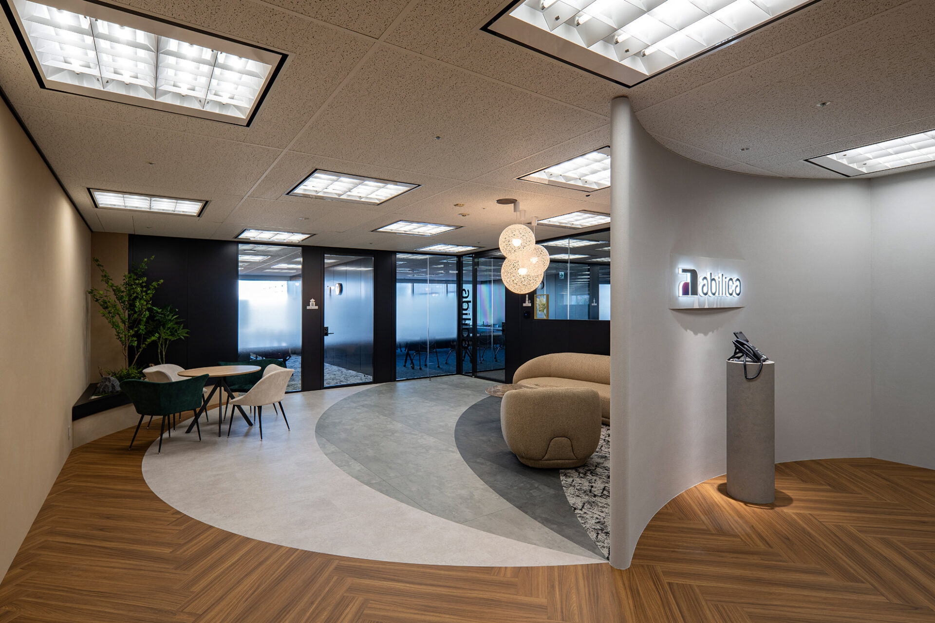 ブランディングと働き方を優化させるフラッグシップ拠点プロジェクト　　　　　　　　　